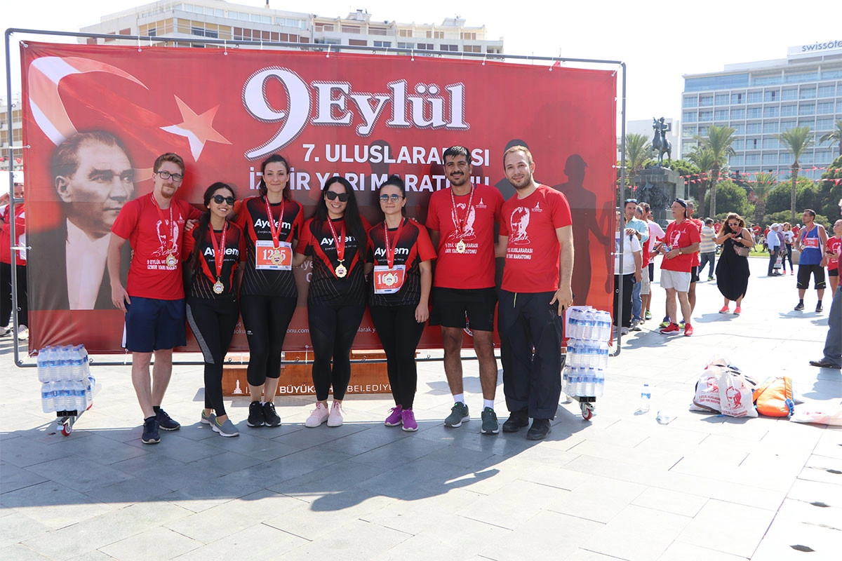  9 Eylül 7. Uluslararası İzmir Yarı Maratonunda Koştuk! 